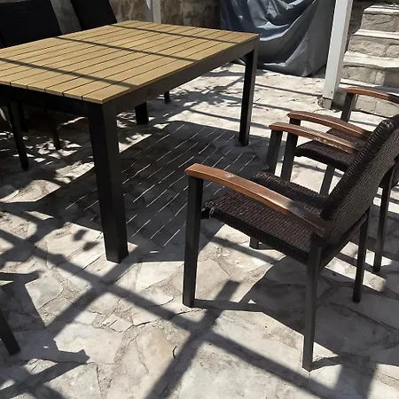 Stone House With Pool Villa *